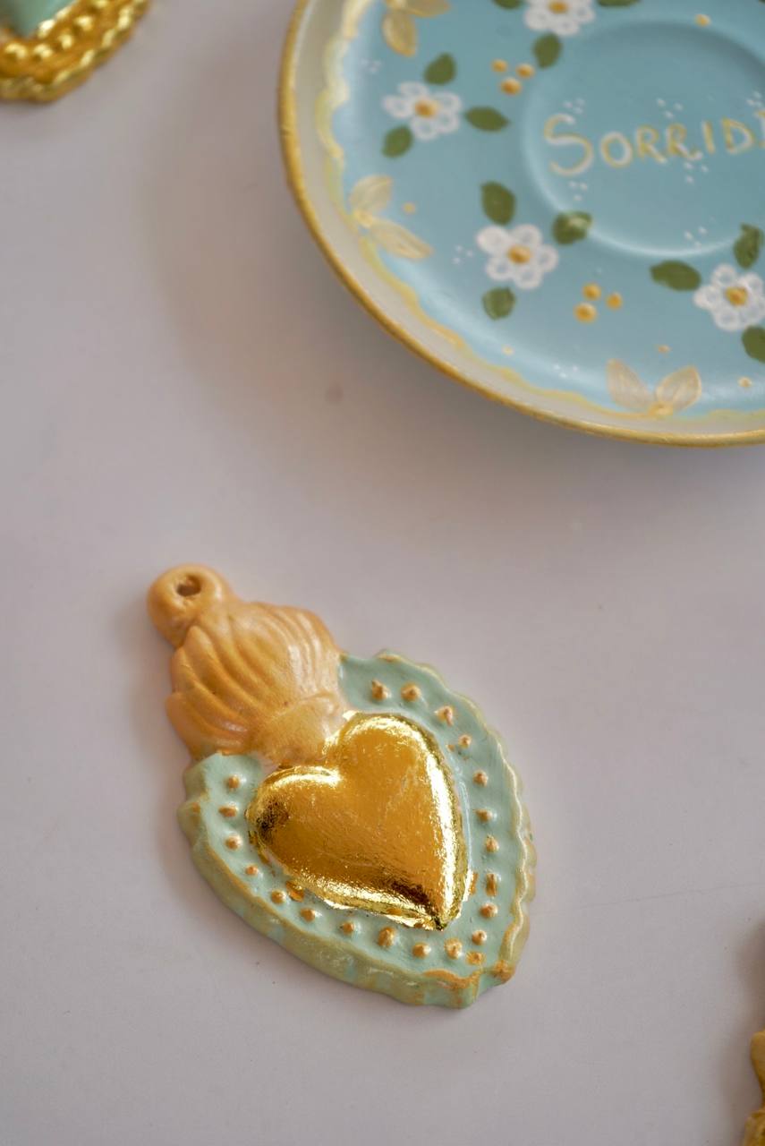 Cuore sacro tridimensionale – Foglia oro e colori pastello | Versione piccola 8.5 cm